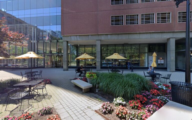 376102 rudikh associates 768x480