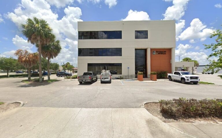 377107 ruster deborah a 768x480