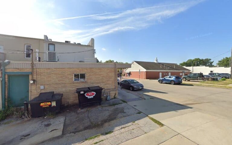 377714 ryan thomas 768x480