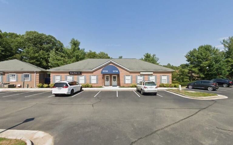 377793 ryland merchak pc 768x480