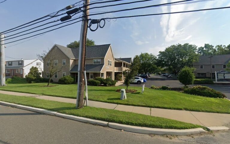 378464 saffren weinberg 768x480