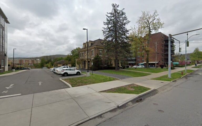 378645 saitta thomas a 768x480