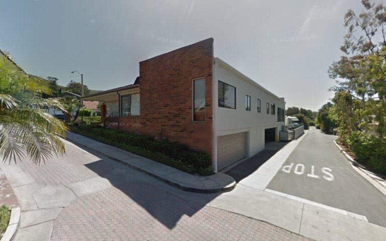 378938 sall law firm 768x480