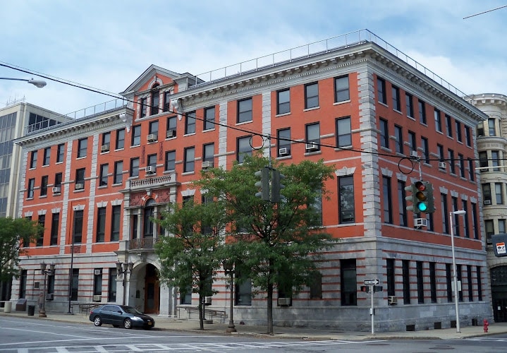 379092 salts law office