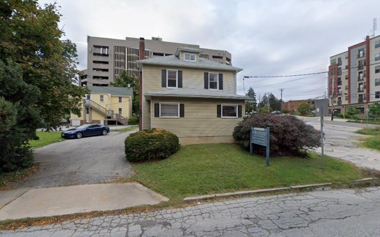 379104 saltzberg lee 768x480