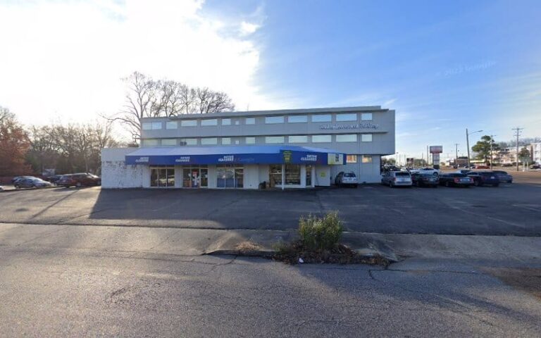 379238 sam blaiss 768x480