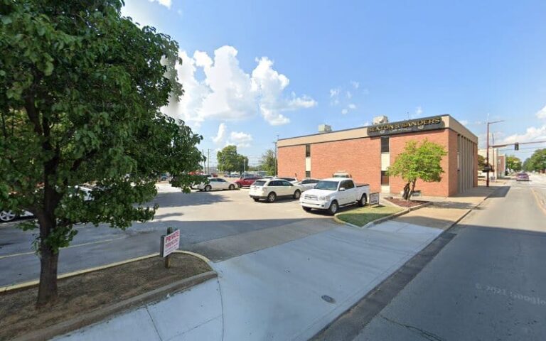 380284 sanders powell 768x480