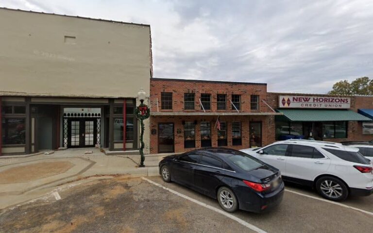 380323 sanderson rex f 768x480