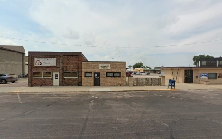 380544 sandy damain d 768x480