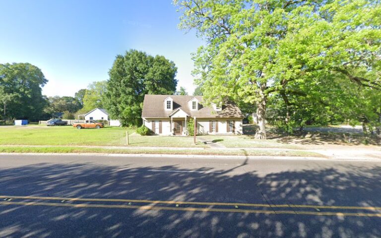 380747 santa cruz bruce r law office 768x480