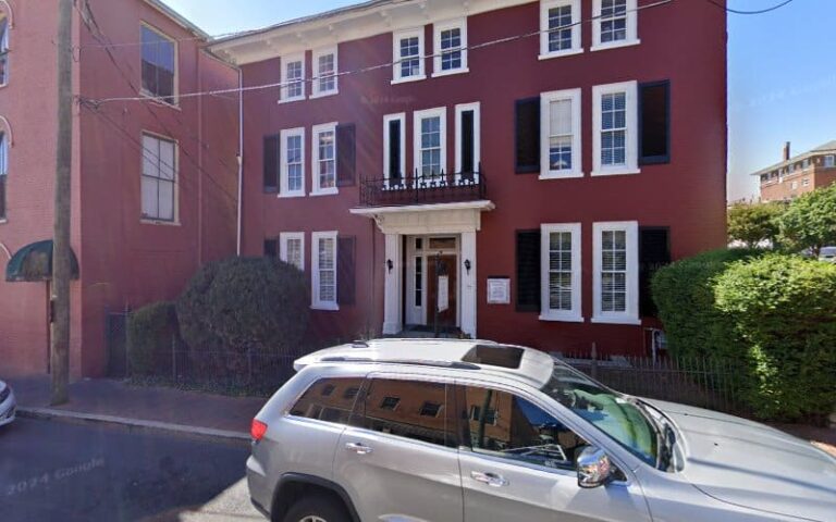 380890 santos victor m 768x480