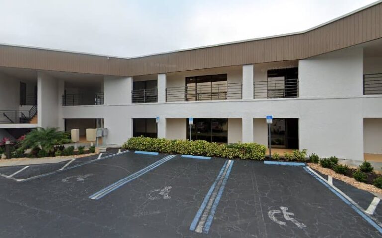 381758 savage stewart 768x480