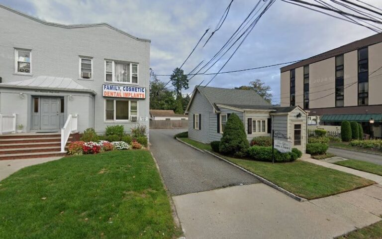 381818 savoye april a 768x480