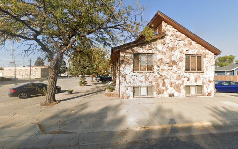 381855 sawyer warren 768x480