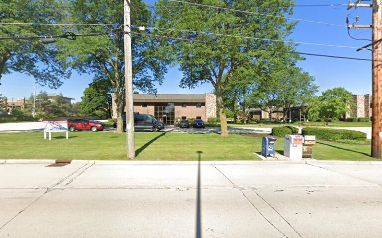 381918 sayas schmuki plum sc 768x480