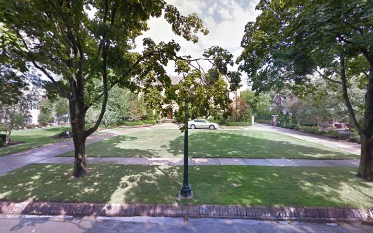 382697 schiff michael 768x480