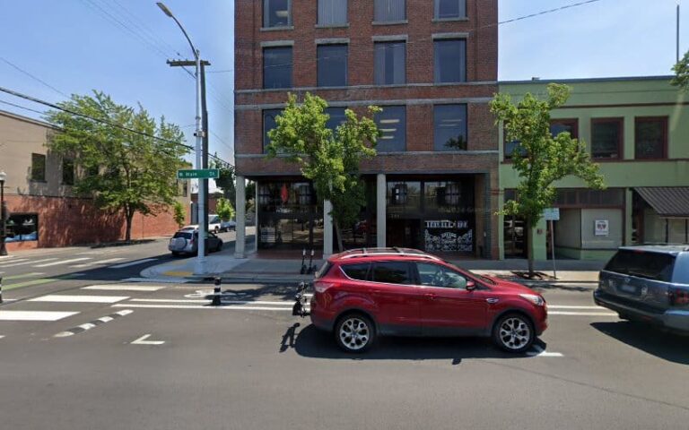 383204 schmor douglass h 768x480