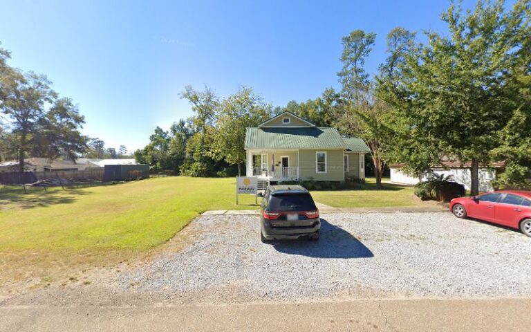 383245 schneidau thomas 768x480