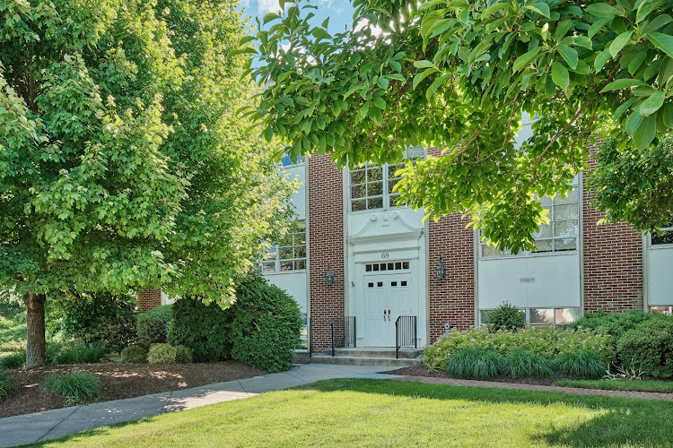 384744 scott b. franklin associates