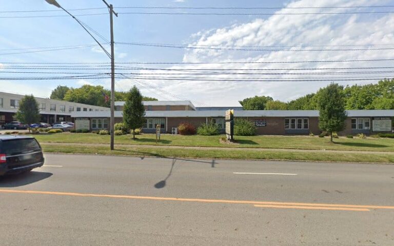 384799 scott c. essad 768x480