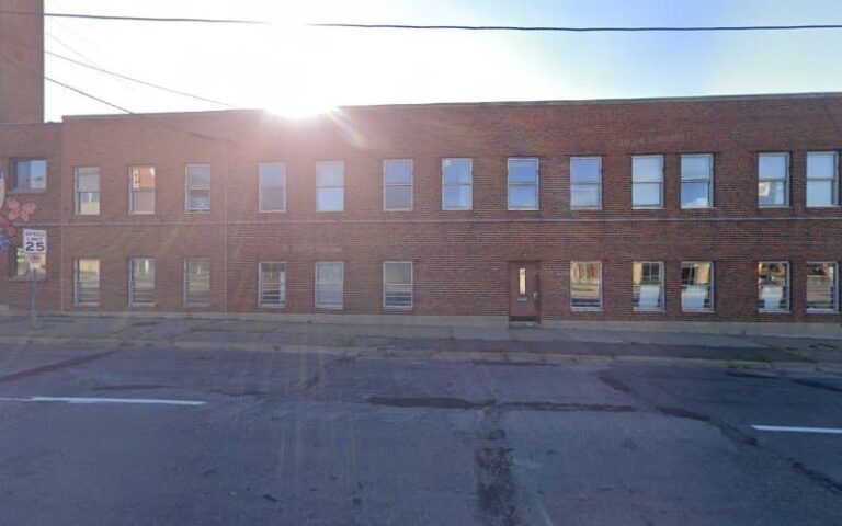 385726 sea law office plc 768x480