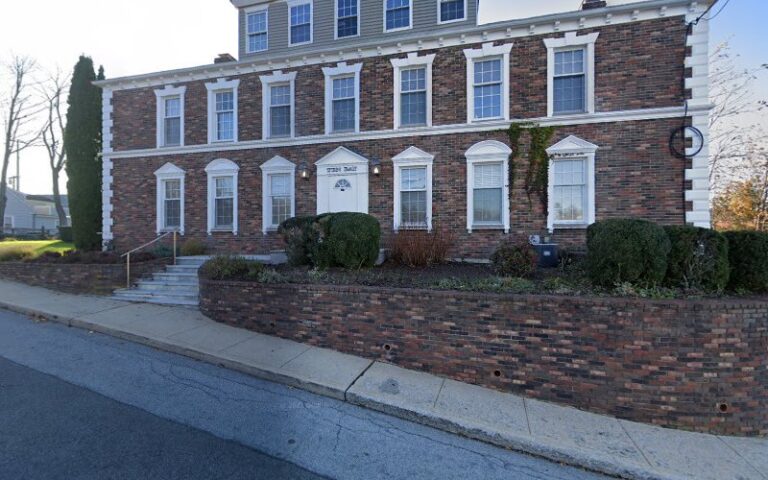 385951 sean t hogan law office 768x480