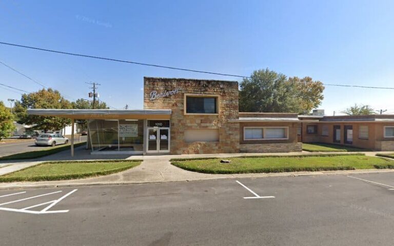 386710 self jr daniel p 768x480