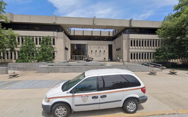 387051 senn iii garvin d 768x480