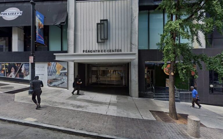 387079 senterfitt knight llc 768x480