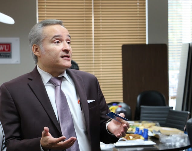 387185 sergio cabanas esq