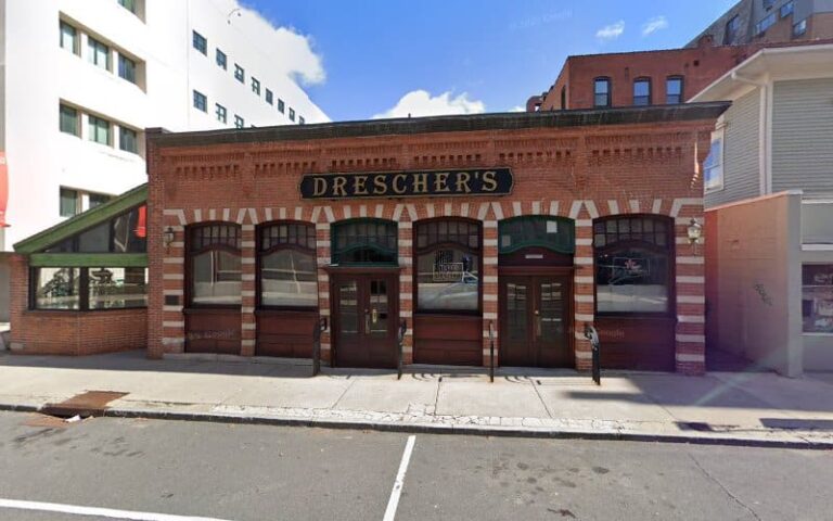 387242 serrano serrano 768x480