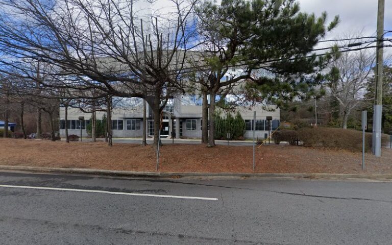 387262 serrano umpierre llc 768x480