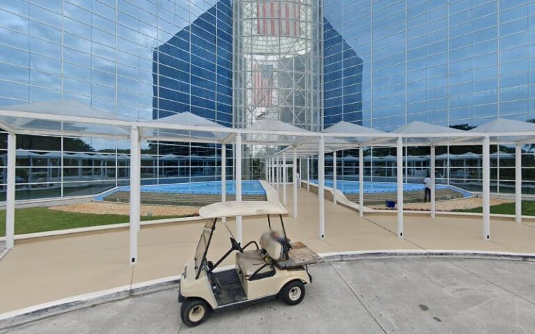 387423 seth e schneiderman pa 768x480