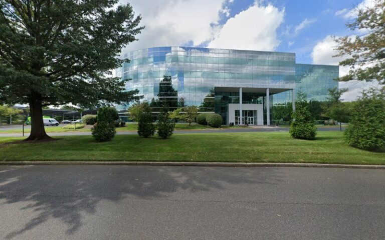 387449 seth k shaine lawyer 768x480