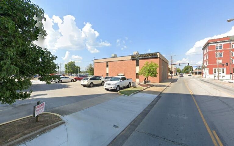 387723 sexton sanders law firm w. waylan cooper attorney 768x480