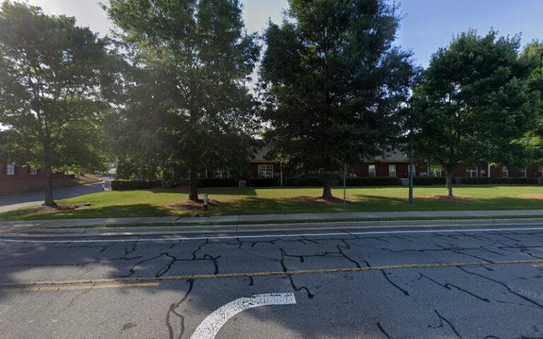 387993 shafritz dean 768x480