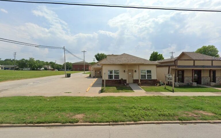 389064 shaw law firm 768x480