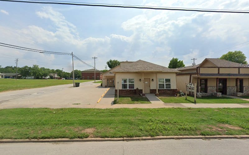 389064 shaw law firm