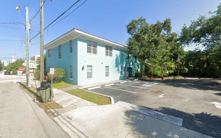 389269 shea wood 768x480