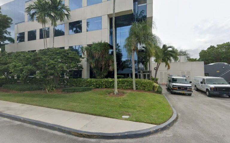 390803 shmucher law pl 768x480