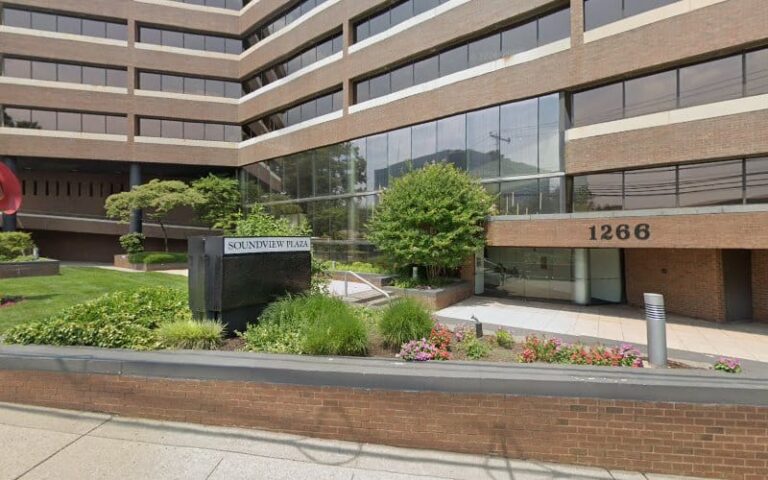 391649 siegel colin kaufman 768x480