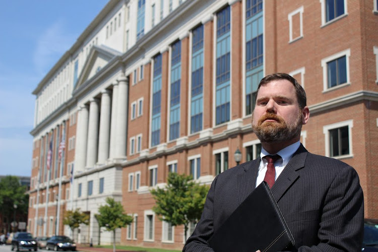 392583 simon hyde llc