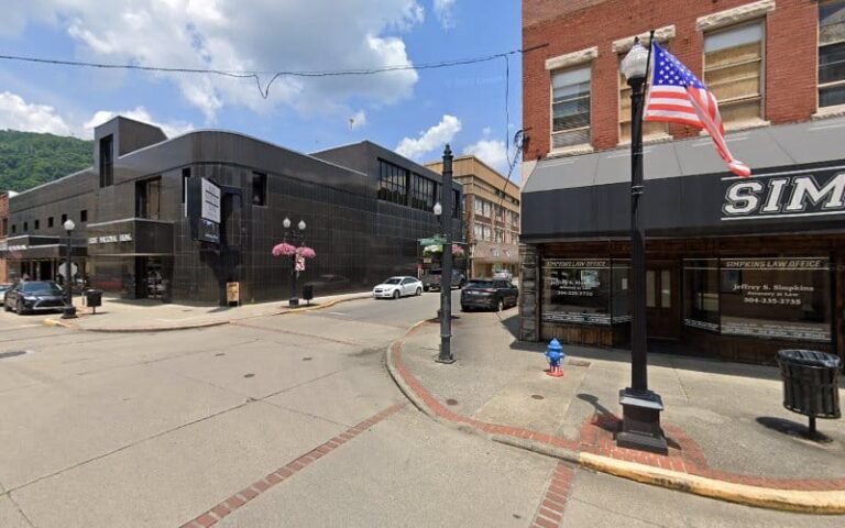 392761 simpkins law office 768x480