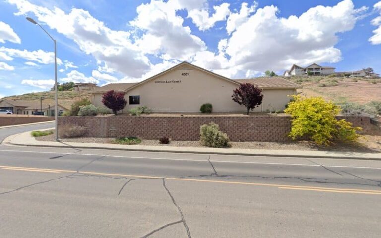 392854 simpson law office 768x480