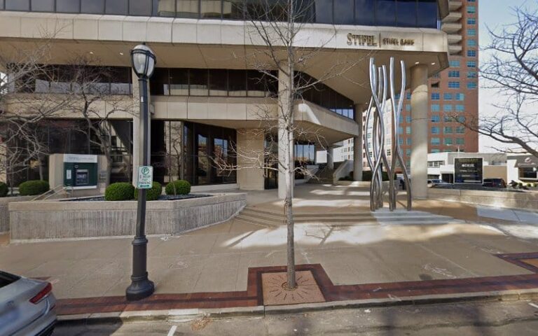 393030 sindel noble stephanie a. howlett fortus 768x480