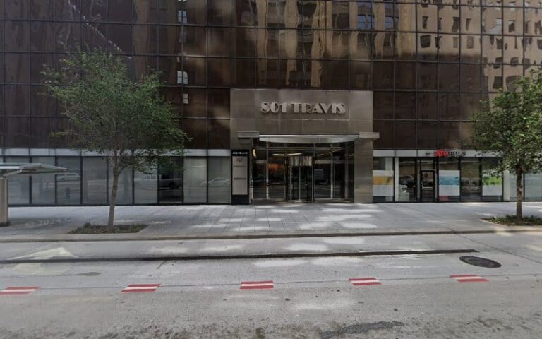 40271 chaffe mccall 768x480