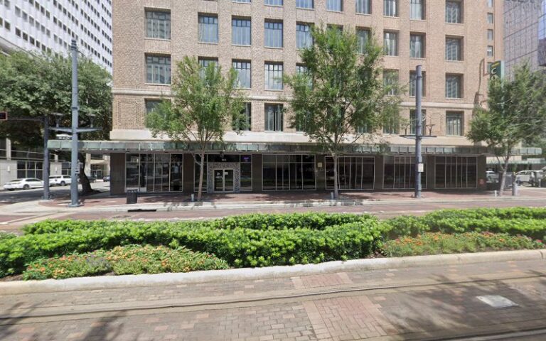 40943 collection services 768x480