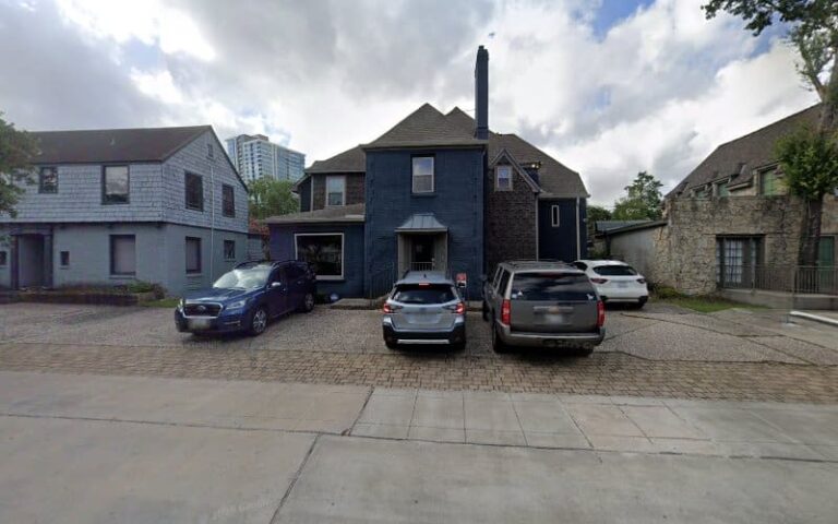 42271 dean m blumrosen law office 768x480