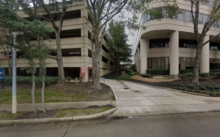 43761 ewing jones 768x480