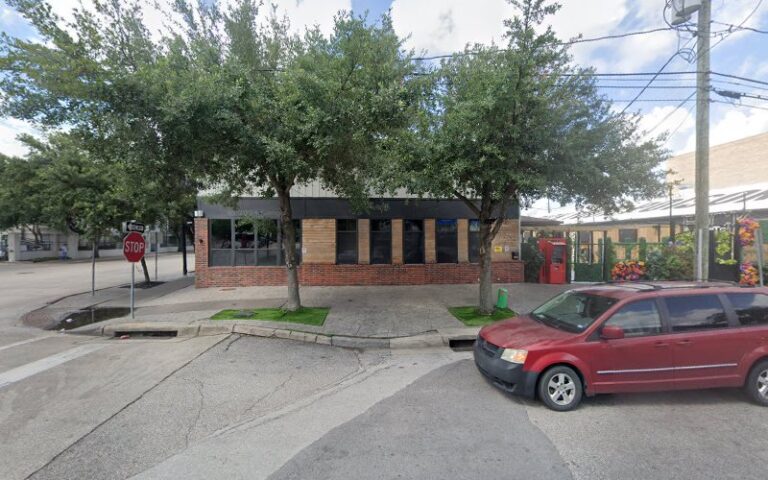 46008 hall stephen 768x480